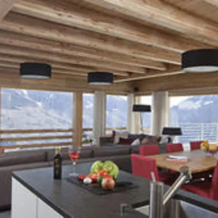 Chalet A Luxurious 12 Person Chalet With Superb View